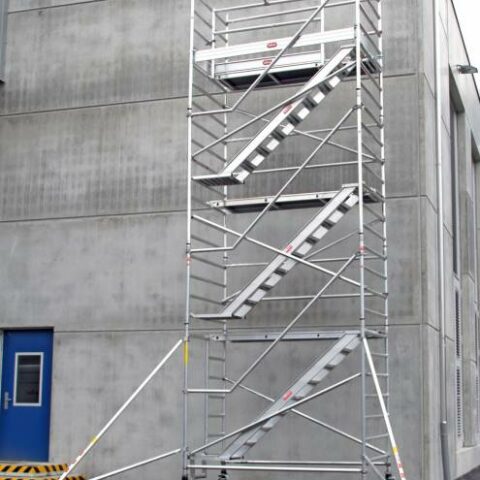 RS Tower 53-T Treppengerüst